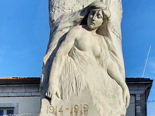 Cérémonies commémoratives du 8 mai 1945